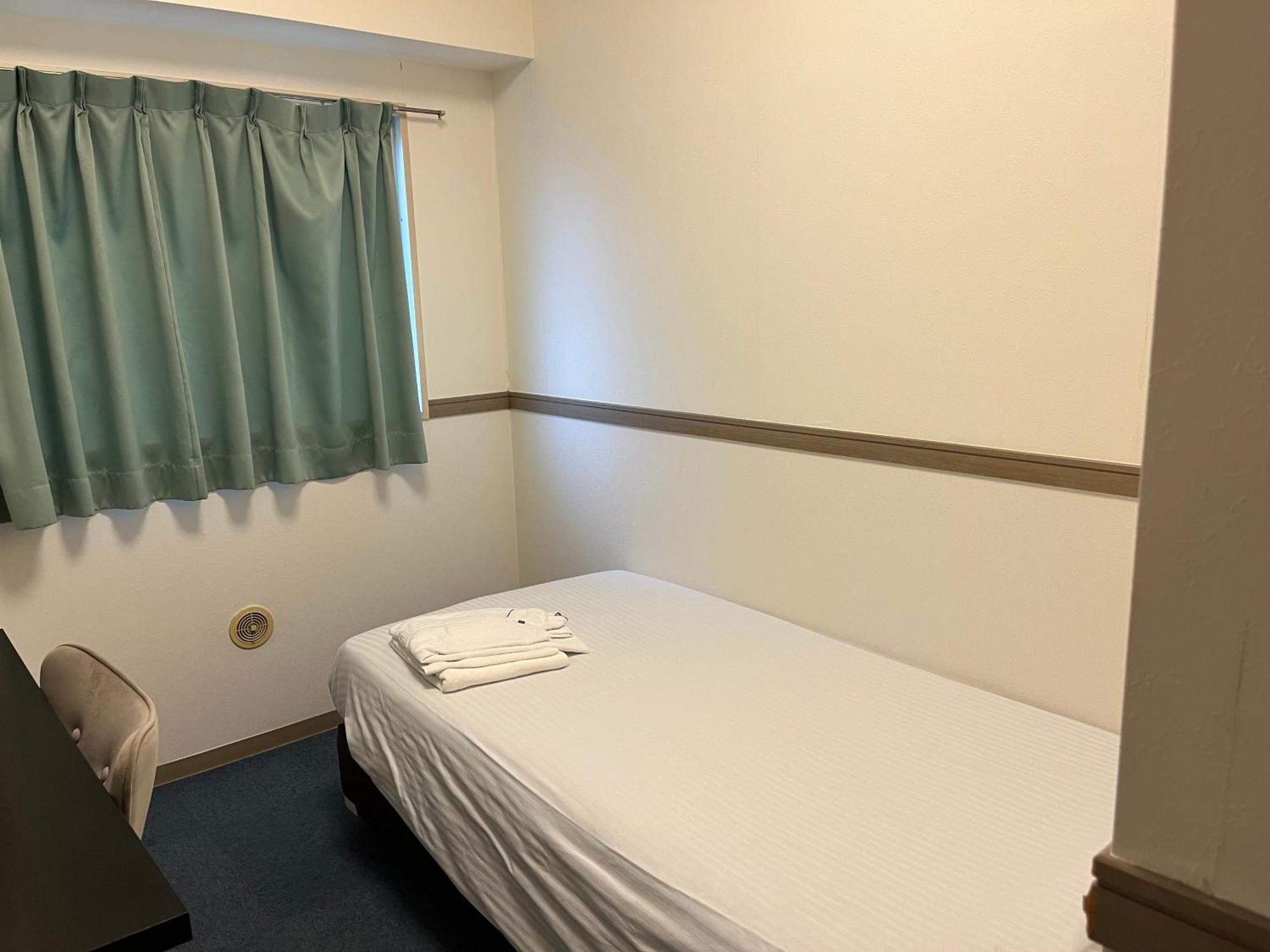 Business Hotel Legato Tokio Buitenkant foto
