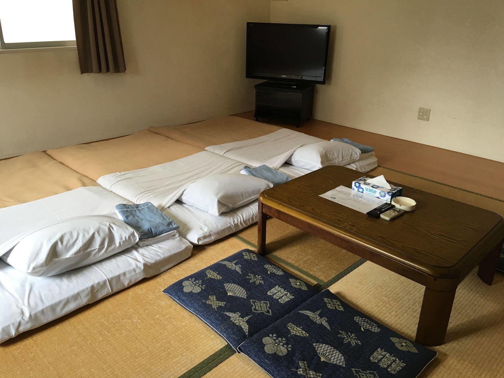 Business Hotel Legato Tokio Buitenkant foto