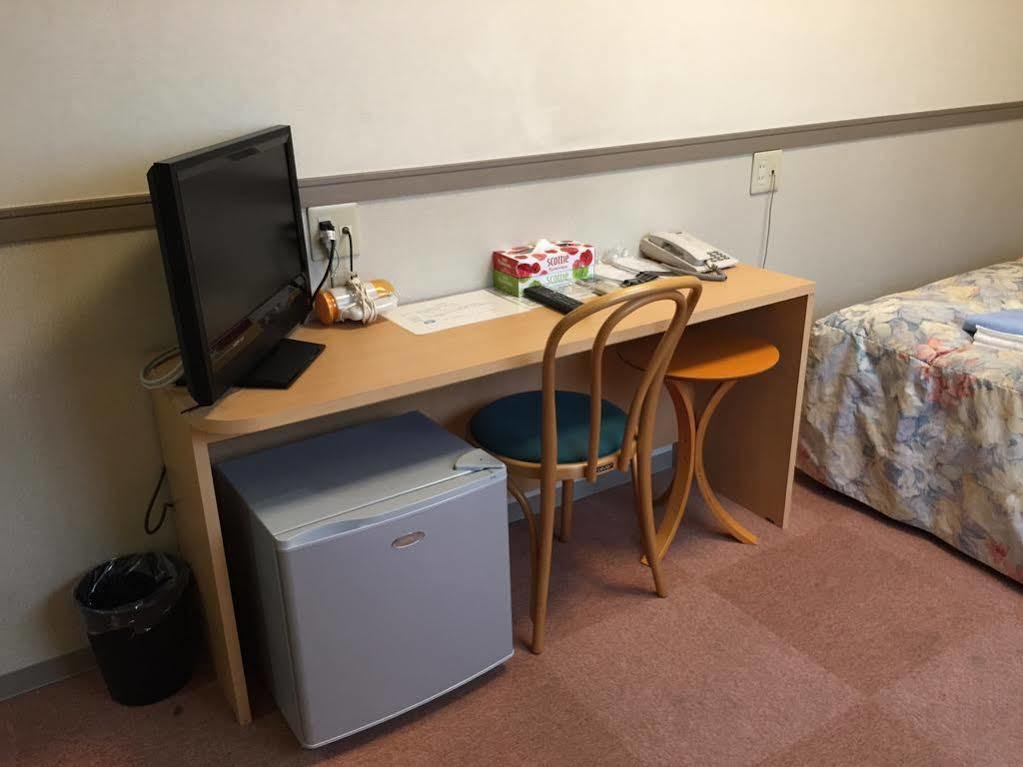 Business Hotel Legato Tokio Buitenkant foto
